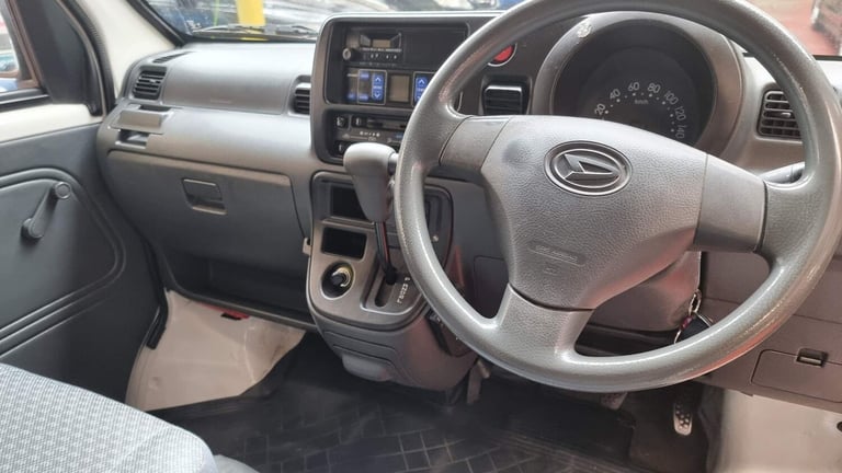 2023 Daihatsu Hijet Cargo 660cc Auto Freezer Van Ulez Free Petrol Automatic
