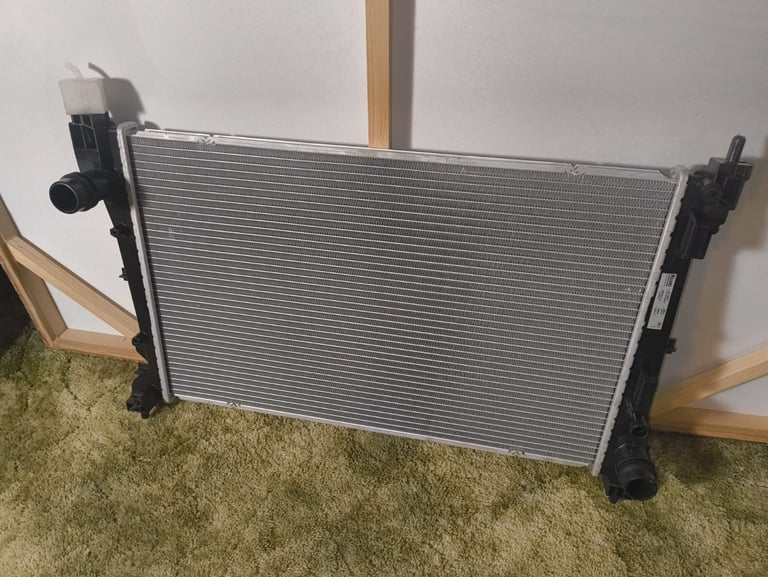 Nissens Radiator 617854 - Fiat Doblo / Vauxhall Combo / Opel Combo
