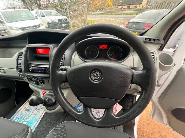 2010 Vauxhall Vivaro 2.0 2700 CDTi Panel Van 4dr Diesel Manual FWD L1 (215 g/km, 113 bhp) Panel V...