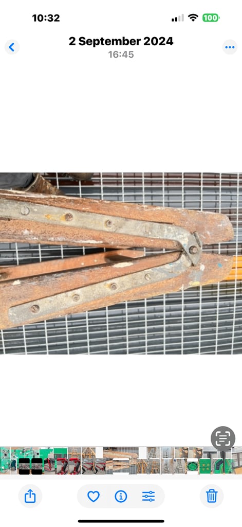 10’ Wooden Treasel 