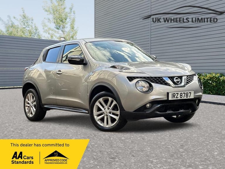 2015 Nissan Juke 1.6 Acenta Premium XTRON Euro 5 5dr HATCHBACK Petrol Automatic