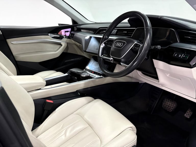  Audi e-tron 55 Launch Edition Auto quattro 5dr 95kWh Electric Automatic