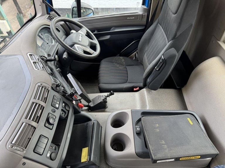 2021 DAF CF-450 8X4 GRAB TIPPER