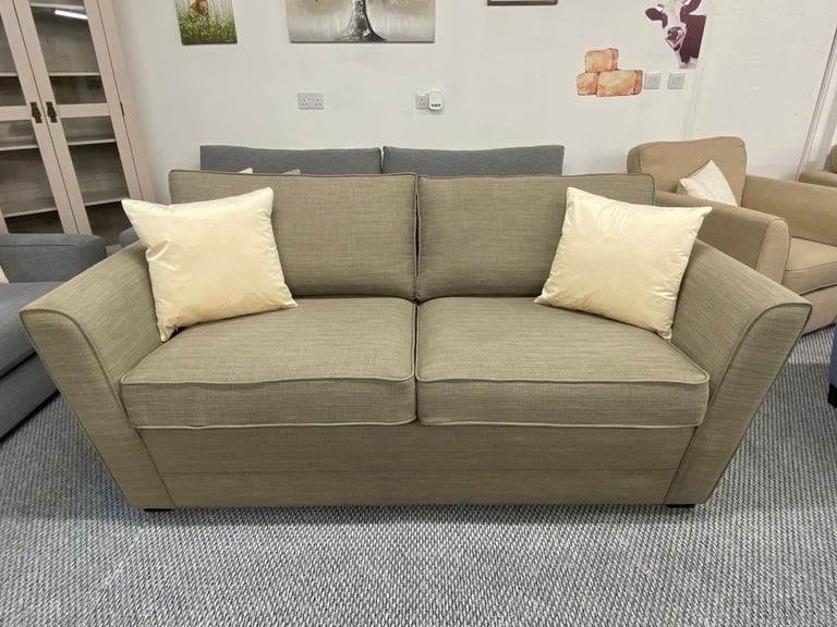 3 SEATER BEIGE SOFA - IMMACULATE CONDITION - VERY COMFY