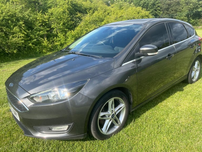 FORD FOCUS 1.6 TDCi Zetec Grey Manual Diesel 2015