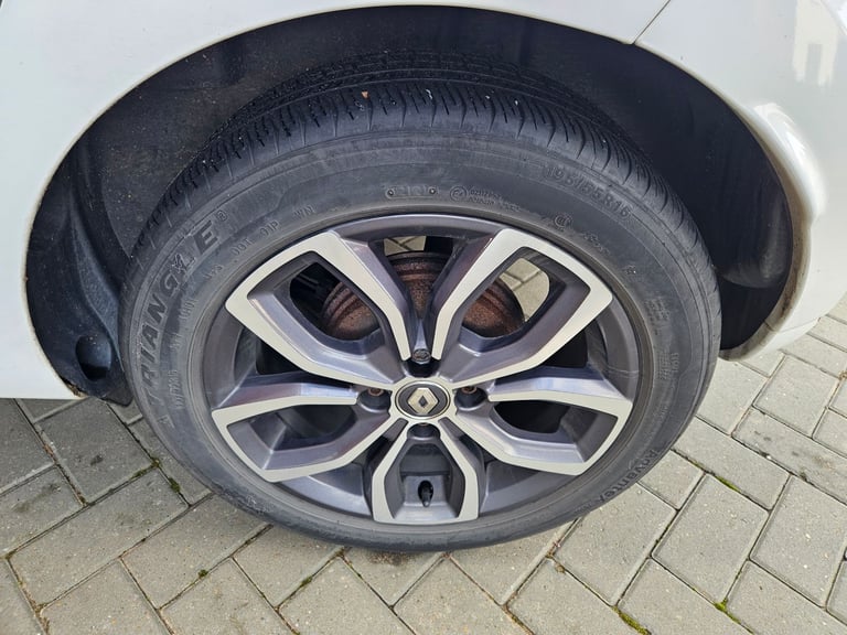 Renault, CLIO, Hatchback, 2018, Manual, 898 (cc), 5 doors