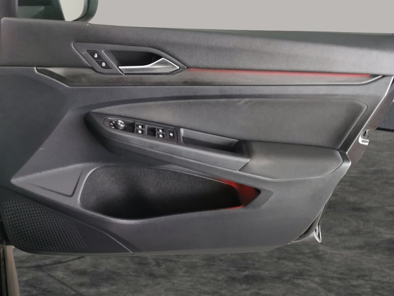 2022 Volkswagen Golf 2.0 TDI GTD Hatchback 5dr Diesel DSG Euro 6 (s/s) (200 ps) - BLUETOOTH - DI ...