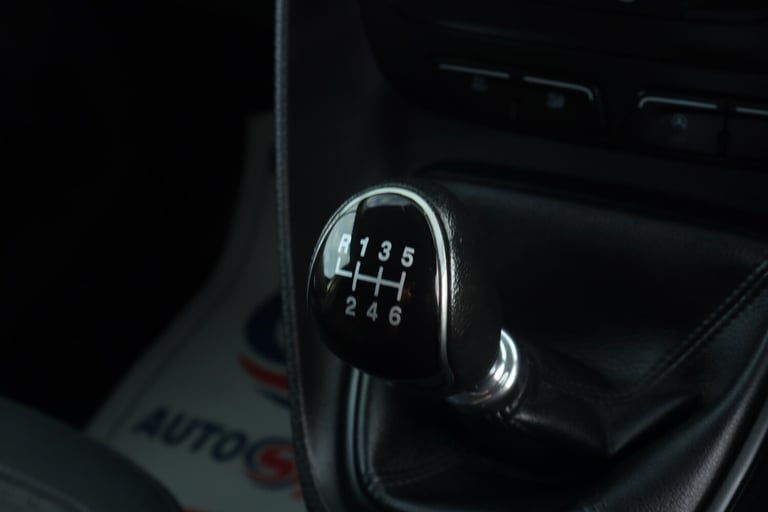 2019 Ford Transit Connect 1.5 EcoBlue 100ps Trend D/Cab Van PANEL VAN Diesel Manual