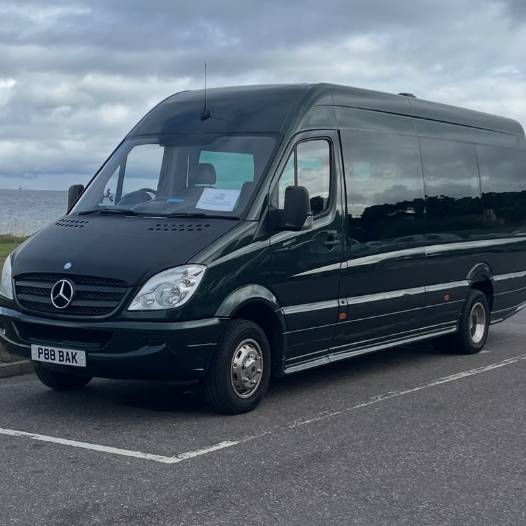 image for Luxury Golf tour Mercedes sprinter 516cdi 