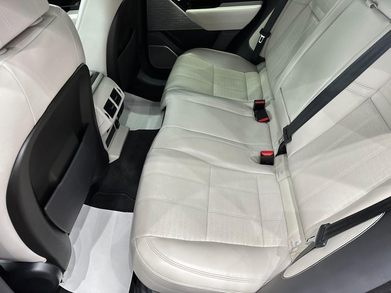 2019 Land Rover Range Rover Velar 2.0 D240 R-Dynamic HSE Auto 4WD Euro 6 (s/s) 5dr ESTATE Diesel ...