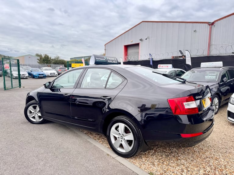 2014 Skoda Octavia 1.4 TSI SE 5dr HATCHBACK Petrol Manual