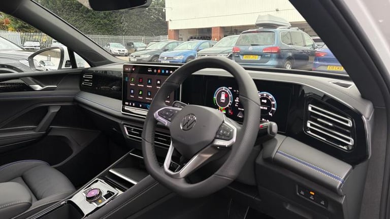 2025 Volkswagen Tiguan 1.5 TSI eHybrid R-Line 5dr DSG ESTATE PETROL/ELECTRIC Automatic