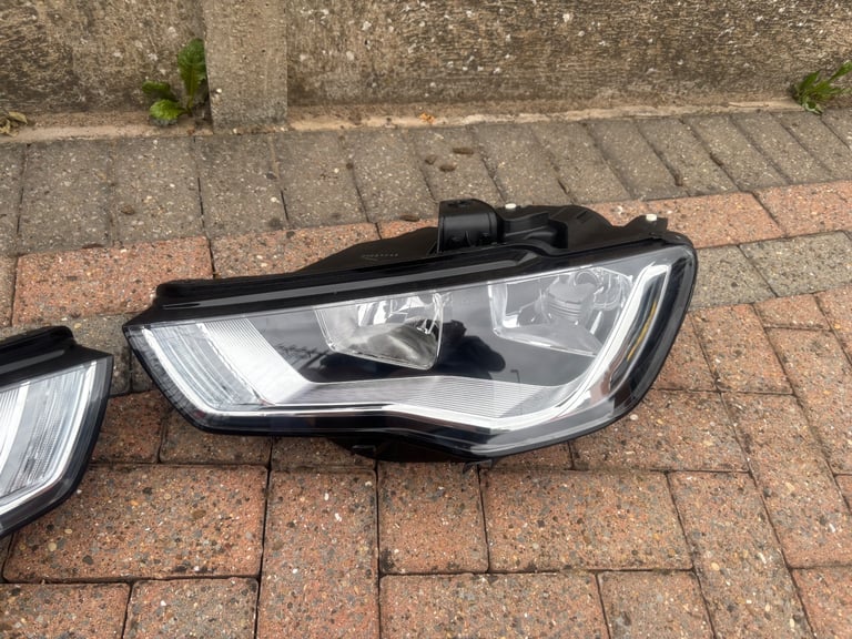 Audi A3 headlights 