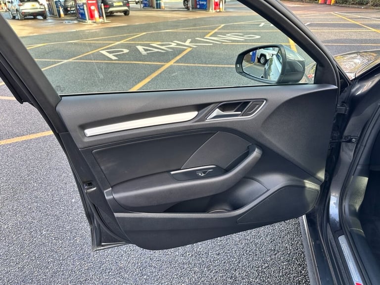 2017 Audi A3 1.5 TFSI CoD S line Saloon 4dr Petrol Manual Euro 6 (s/s) (150 ps) Saloon Petrol Manual