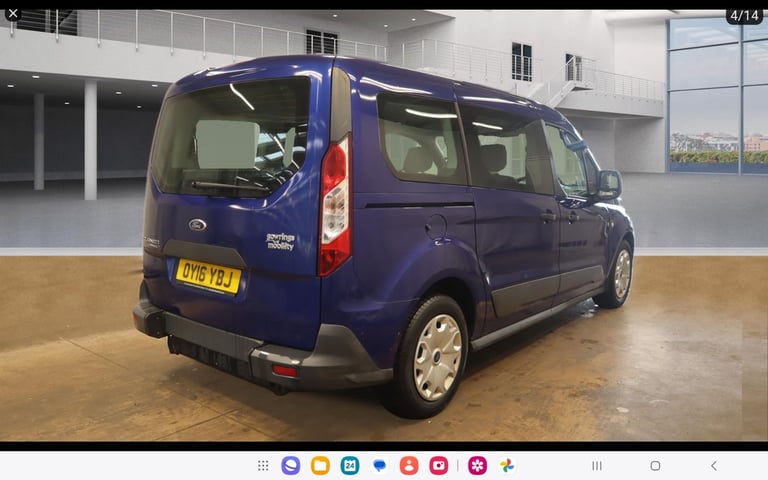 Ford, GRAND TOURNEO CONNECT, milage 18k. 5 doors wheelchair adapted carriage 