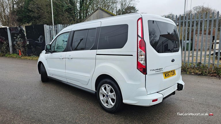 FORD GRAND TOURNEO CONNECT 1.5 TDCi Titanium 2017