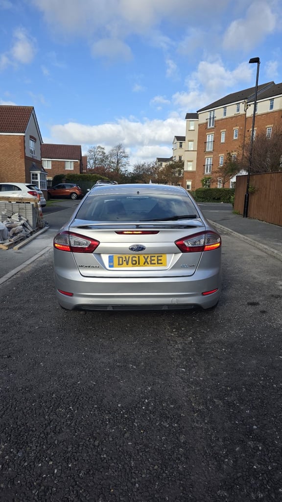 Ford, MONDEO, Hatchback, 2011, Manual, 1560 (cc), 5 doors