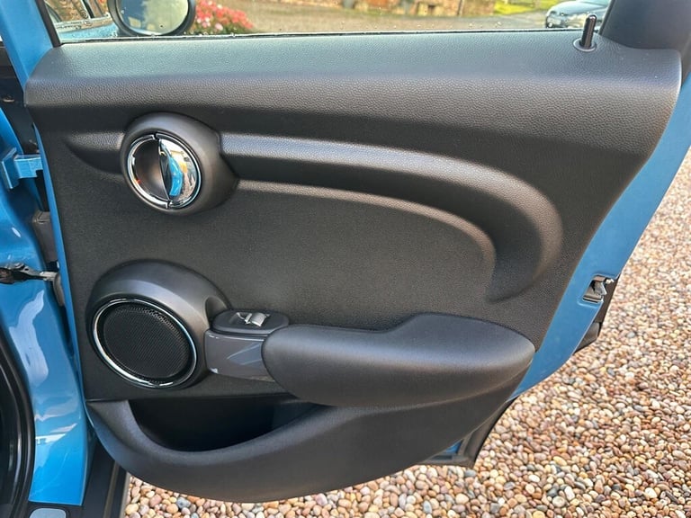 2014 MINI Hatch 1.5 Cooper 5dr HATCHBACK PETROL Manual