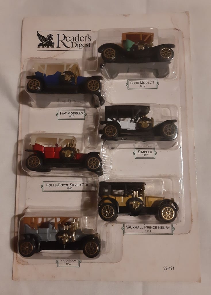 image for Readers Digest set of Diecast Miniature Vintage Cars
