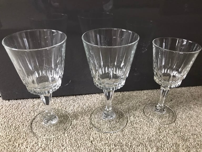 Vintage Wine Glasses in Swansea Gumtree