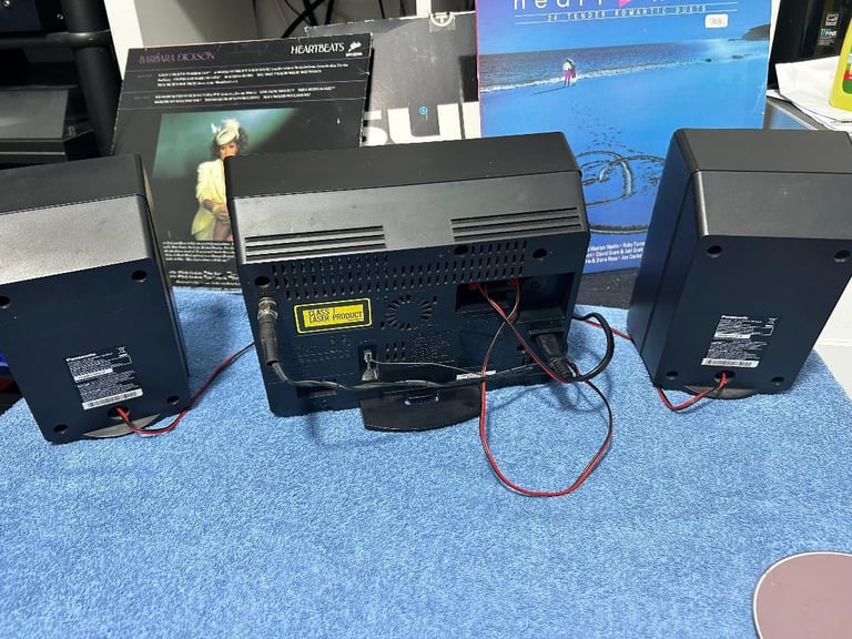 Panasonic SA-EN38 Stereo DAB / FM / CD / USB with Speakers