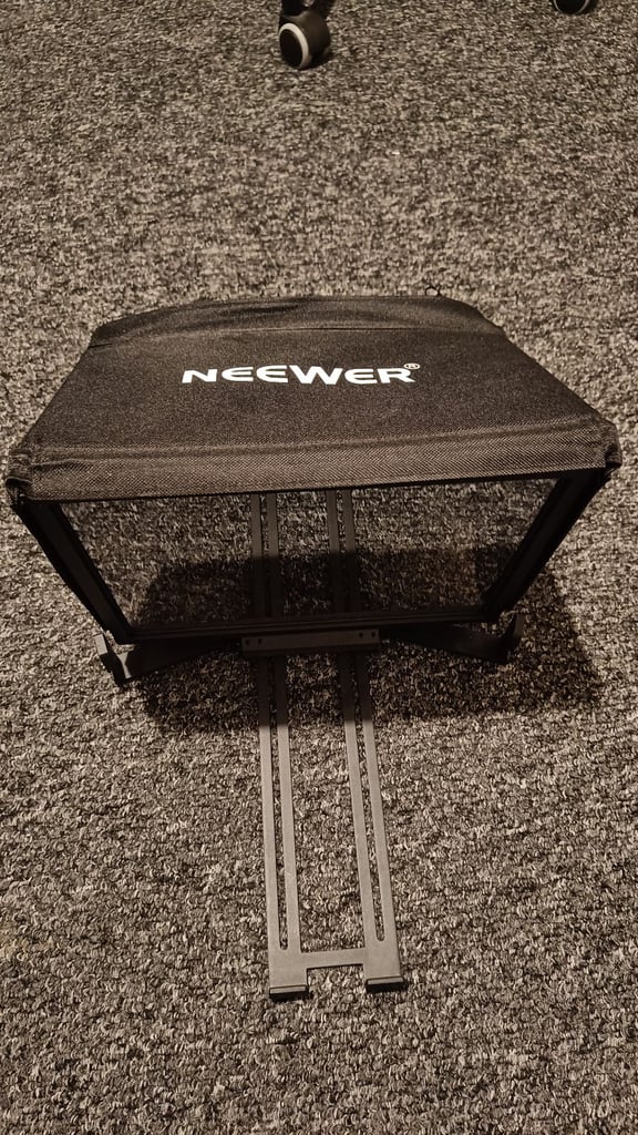 Teleprompter For Video Recording - Neewer