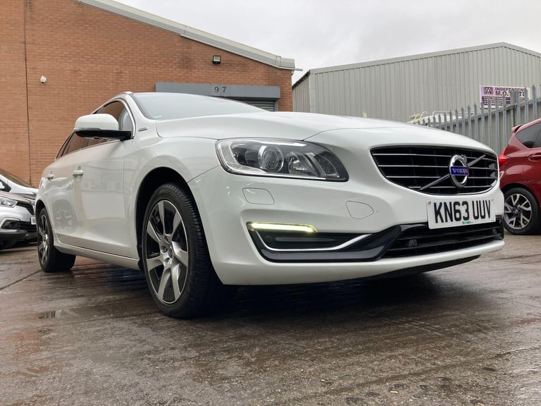 2014 Volvo V60 2.4 D6 Estate 5dr Diesel Plug-in Hybrid Geartronic AWD Euro 5 (s/s) (285 ps ESTATE...