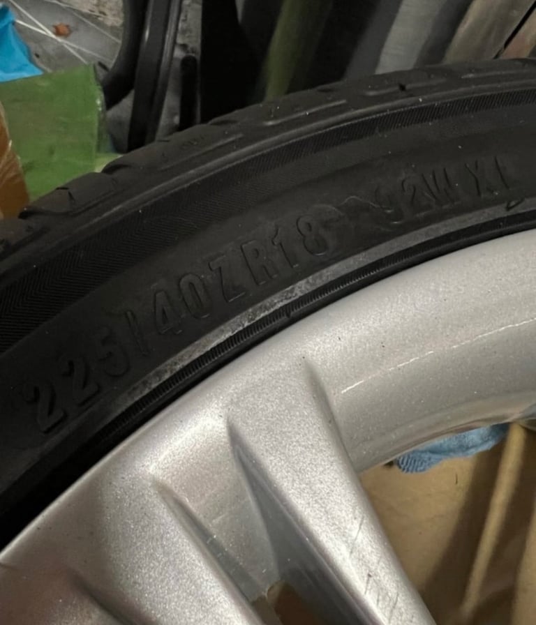 4 BMW alloy tyres 