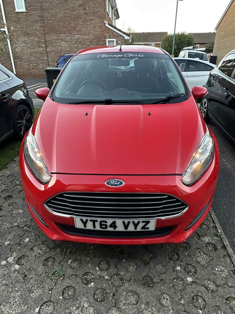FULL MOT - Ford, FIESTA, Hatchback, 2014, Manual, 1241 (cc), 3 doors