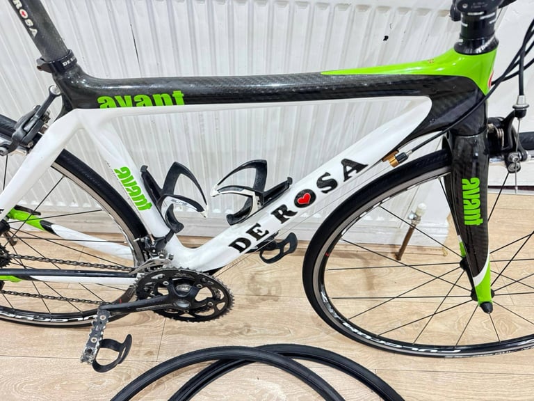 Full carbon De Rosa avant bike in very good condition all fully working 
