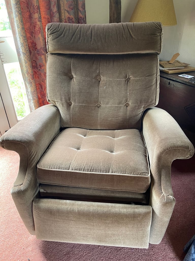 image for Pair of Reclining Chairs 