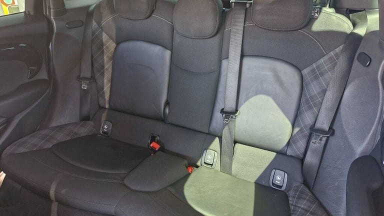  Mini Hatchback 1.5 Cooper 5dr Petrol