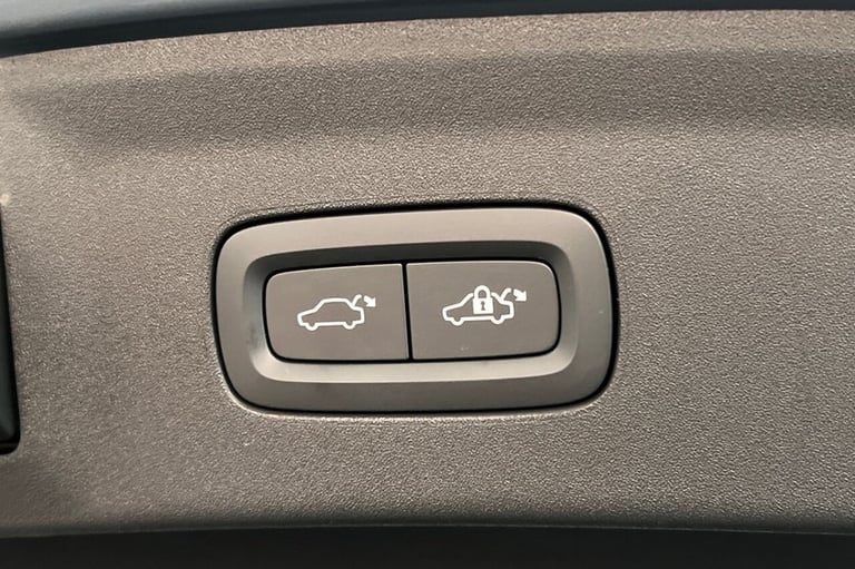2024 74 POLESTAR POLESTAR 2 SINGLE MOTOR 82KWH LONG RANGE FASTBACK 5DR ELECTRIC 
