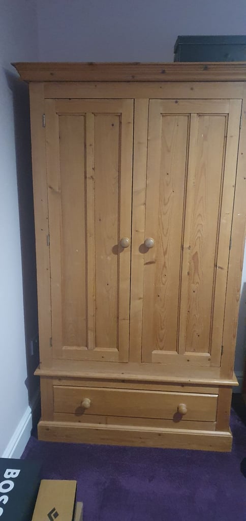Large Pine Double Wardrobe