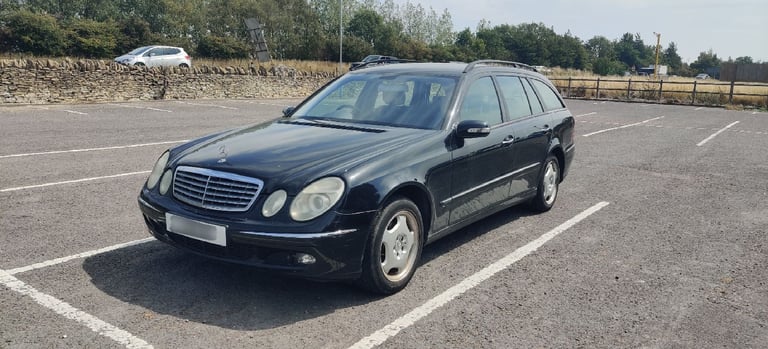 image for 2004 Mercedes-Benz, E220, 7 Seater Estate, Rare 6 speed Manual, 2.2 Diesel