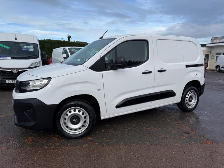 2024 Vauxhall Combo 1.5 Turbo D 2300 Prime Panel Van SWB Euro 6 (s/s) 5dr PANEL VAN Diesel Manual