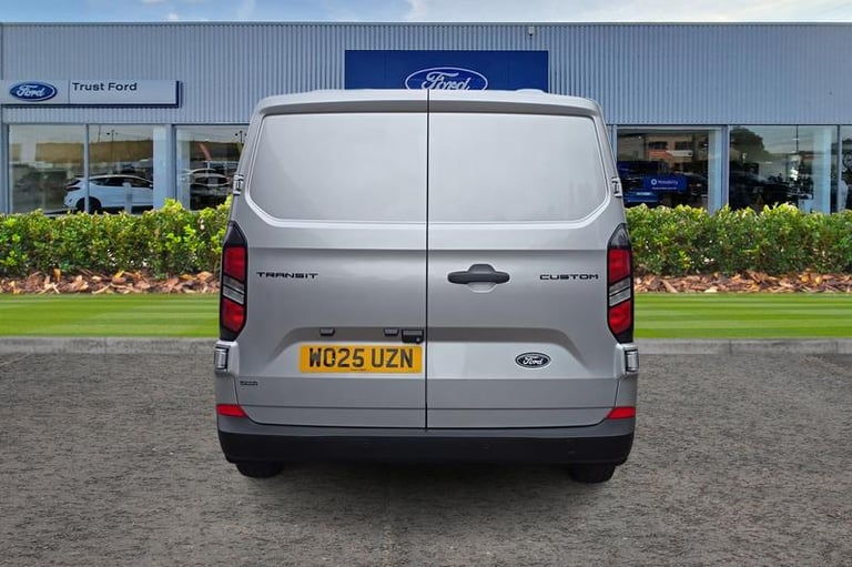 2025 Ford Transit Custom 2.5 PHEV 232ps H1 Van Trend Auto PANEL VAN PETROL/ELECTRIC Automatic