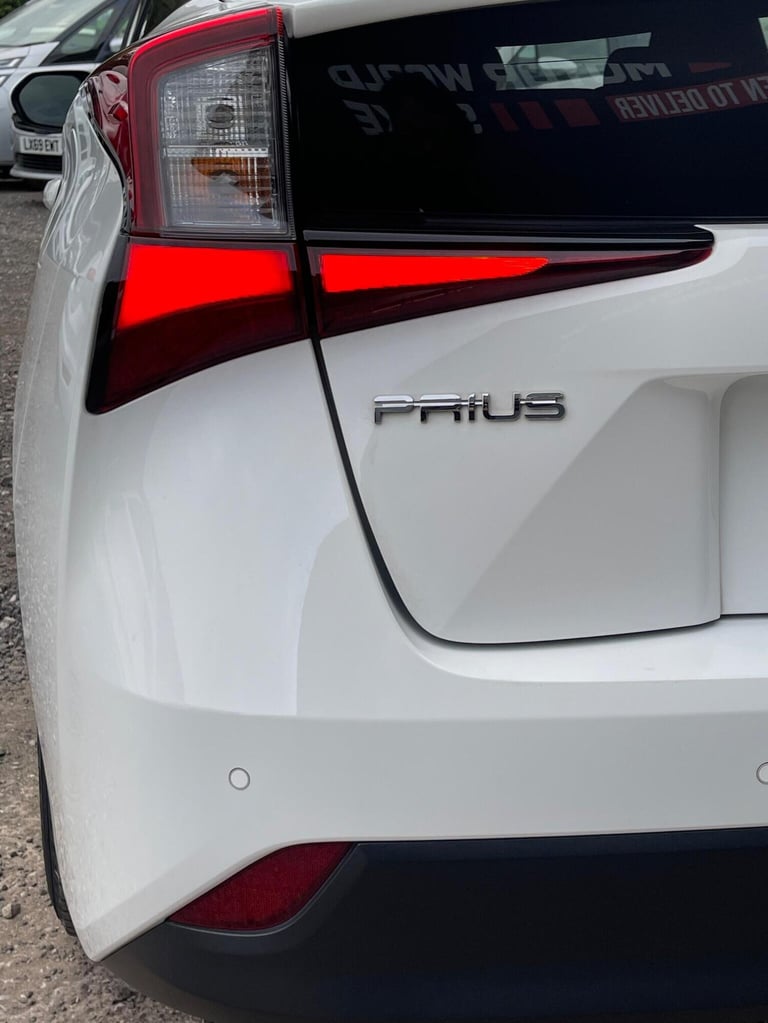 TOYOTA PRIUS 1.8 VVT-h Business Edition CVT Euro 6 (s/s) 5dr 2019
