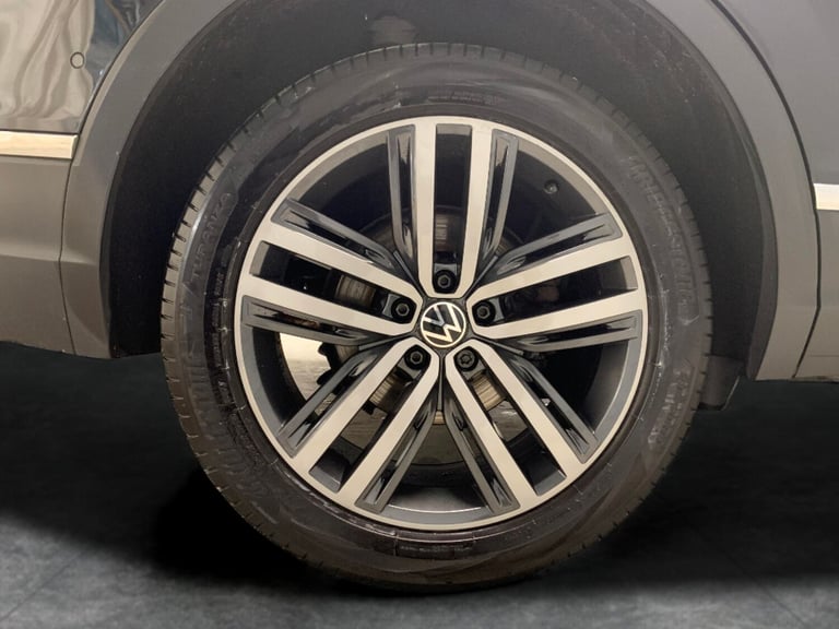 2021 Volkswagen Tiguan 2.0 TSI 4Motion Elegance 5dr DSG ESTATE PETROL Automatic