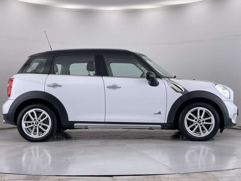 2014 MINI Countryman 1.6 Countryman Cooper D ALL4 4WD 5dr SUV Diesel Manual