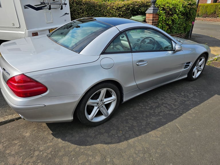 Mercedes-Benz, SL SERIES, Convertible, 2005, Semi-Auto, 3724 (cc), 2 doors