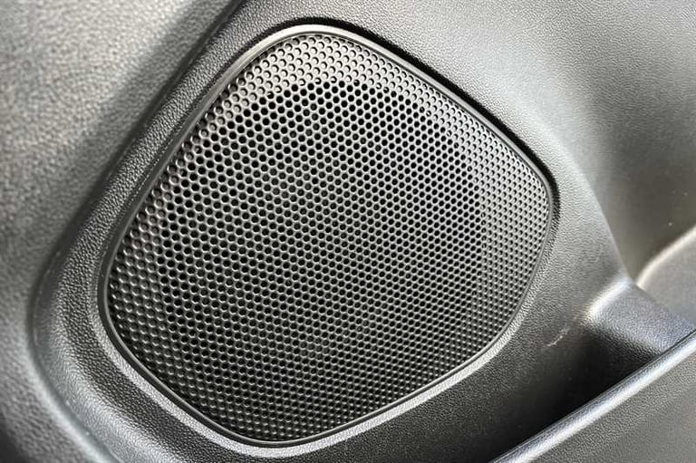 2019 Vauxhall Grandland X 1.2 Turbo SE 5dr HATCHBACK PETROL Manual