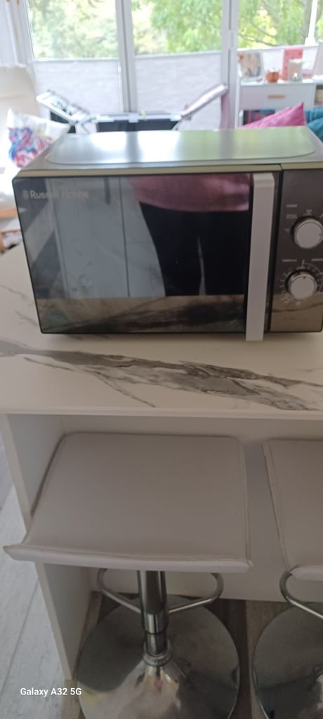 image for Russell Hobbs microwave 
