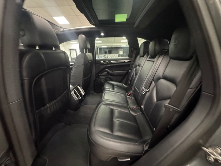 2016 65 PORSCHE CAYENNE 3.0 V6 E-HYBRID S SUV 5DR PETROL PLUG-IN HYBRID TIPTRONI