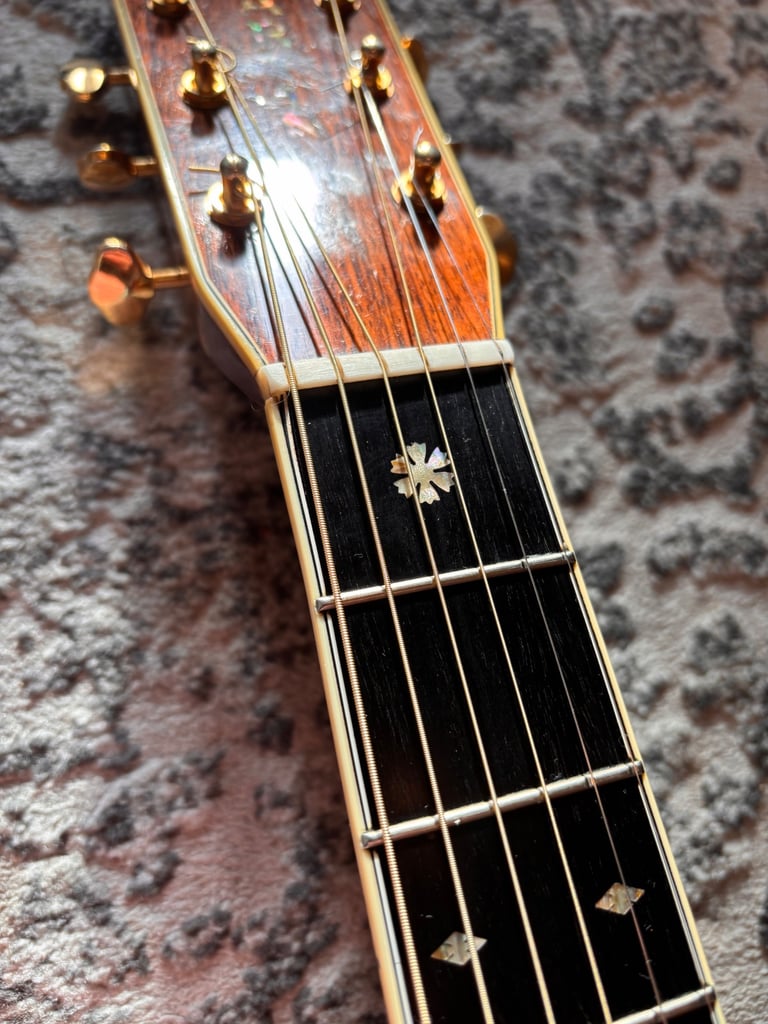 TRADES - Martin D42 (2002)