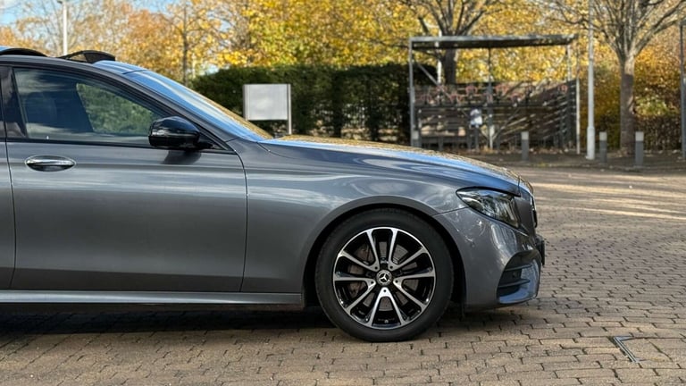 2019 Mercedes-Benz E Class 2.0 E 220 D AMG Line Auto 4dr Saloon Diesel Automatic