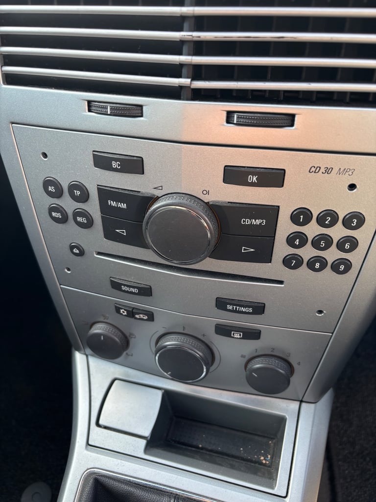 Vauxhall, ASTRA, Hatchback, 2008, Manual, 1796 (cc), 3 doors