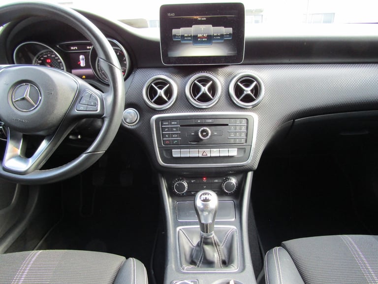 2017 Mercedes-Benz A-Class 1.6 A180 SE EURO 6 (s/s) 5 DOOR HATCHBACK LEFT HAND DRIVE  Hatchback P...