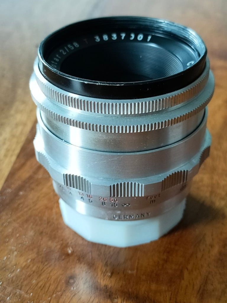 CARL ZEISS JENA BIOTAR T 58mm f2 m42  mount vintage fast lens great bokeh 