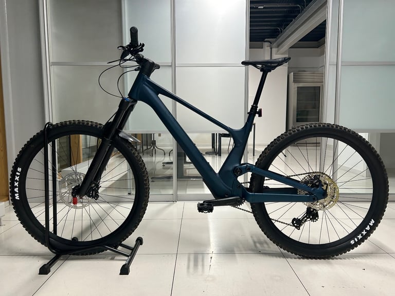 2025 Scott Genius 930 Full Suspension Mountain Bike Men’s MTB Enduro 29er